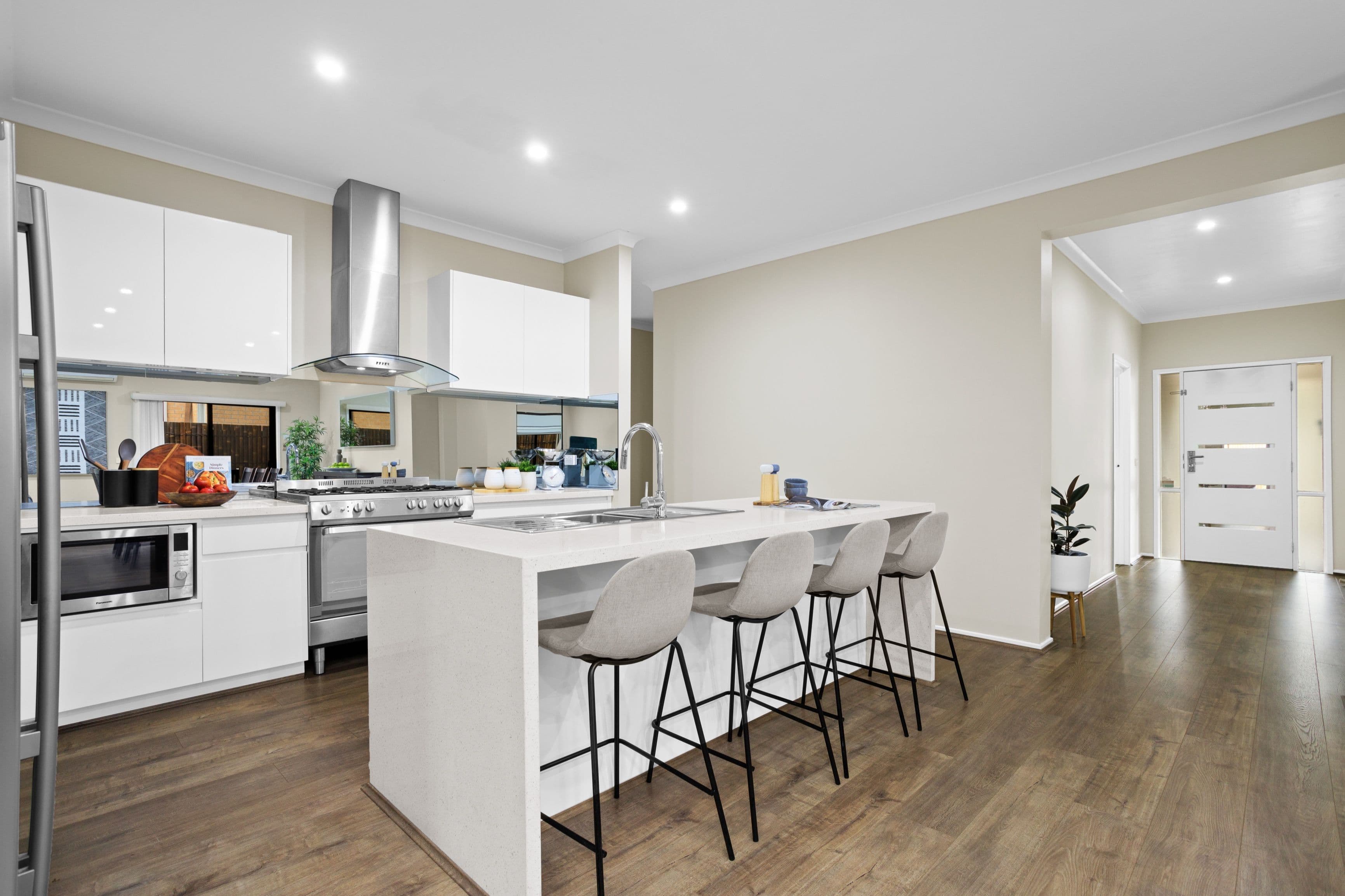 12 Abercrombie Grove, Epping VIC 3076, Epping - Thumbnail 3