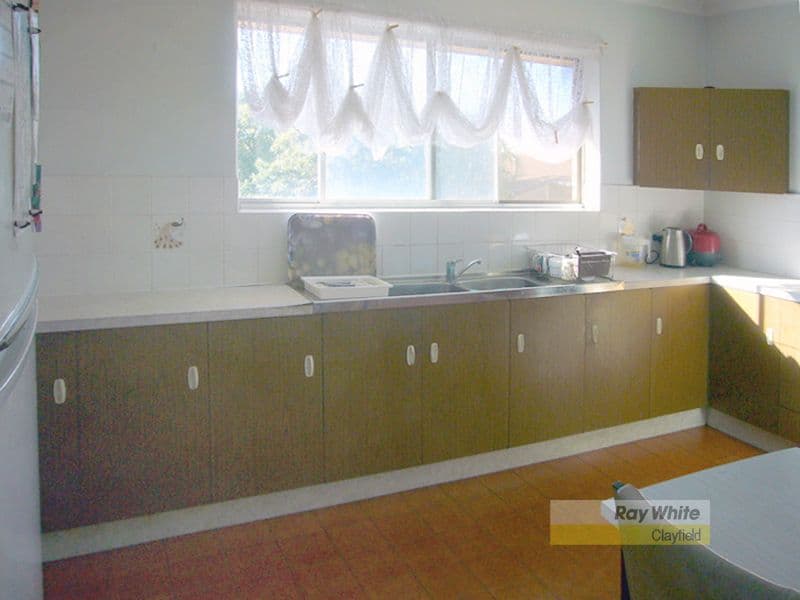 31 Grantson Street, WINDSOR QLD 4030, Windsor - Thumbnail 7