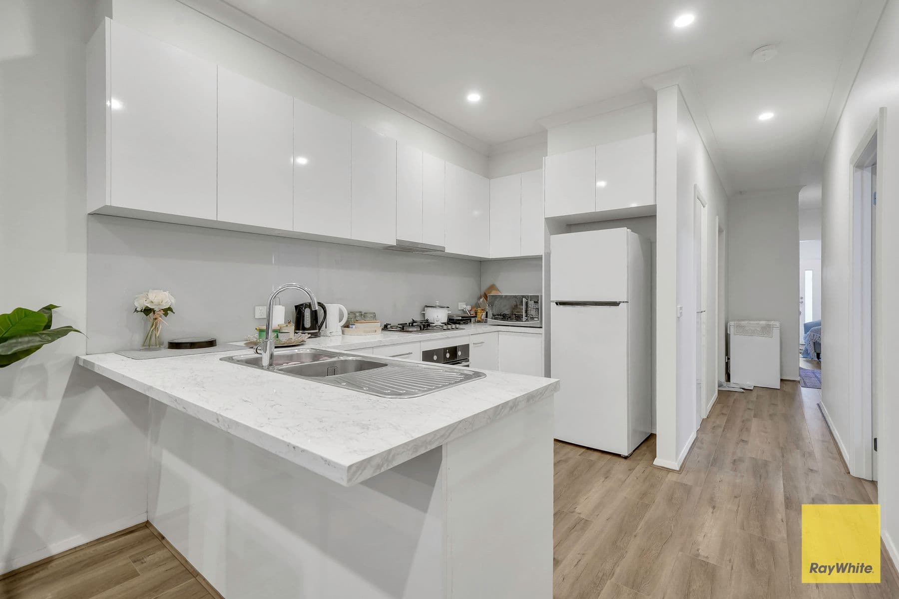 18B Grassdart Street, Tarneit VIC 3029, Tarneit - Thumbnail 5