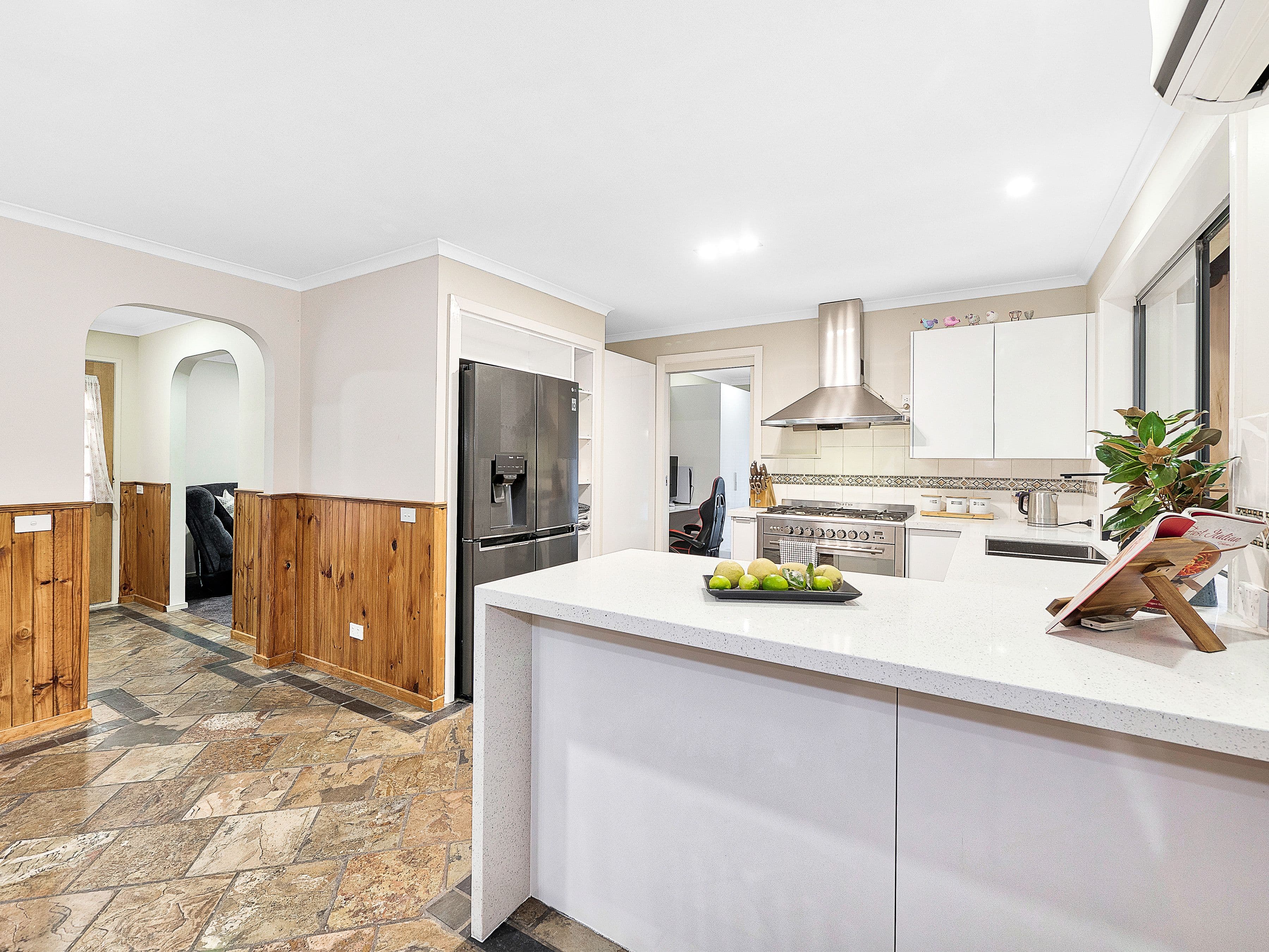 36 Lawless Drive, Cranbourne North VIC 3977, Cranbourne North - Thumbnail 7