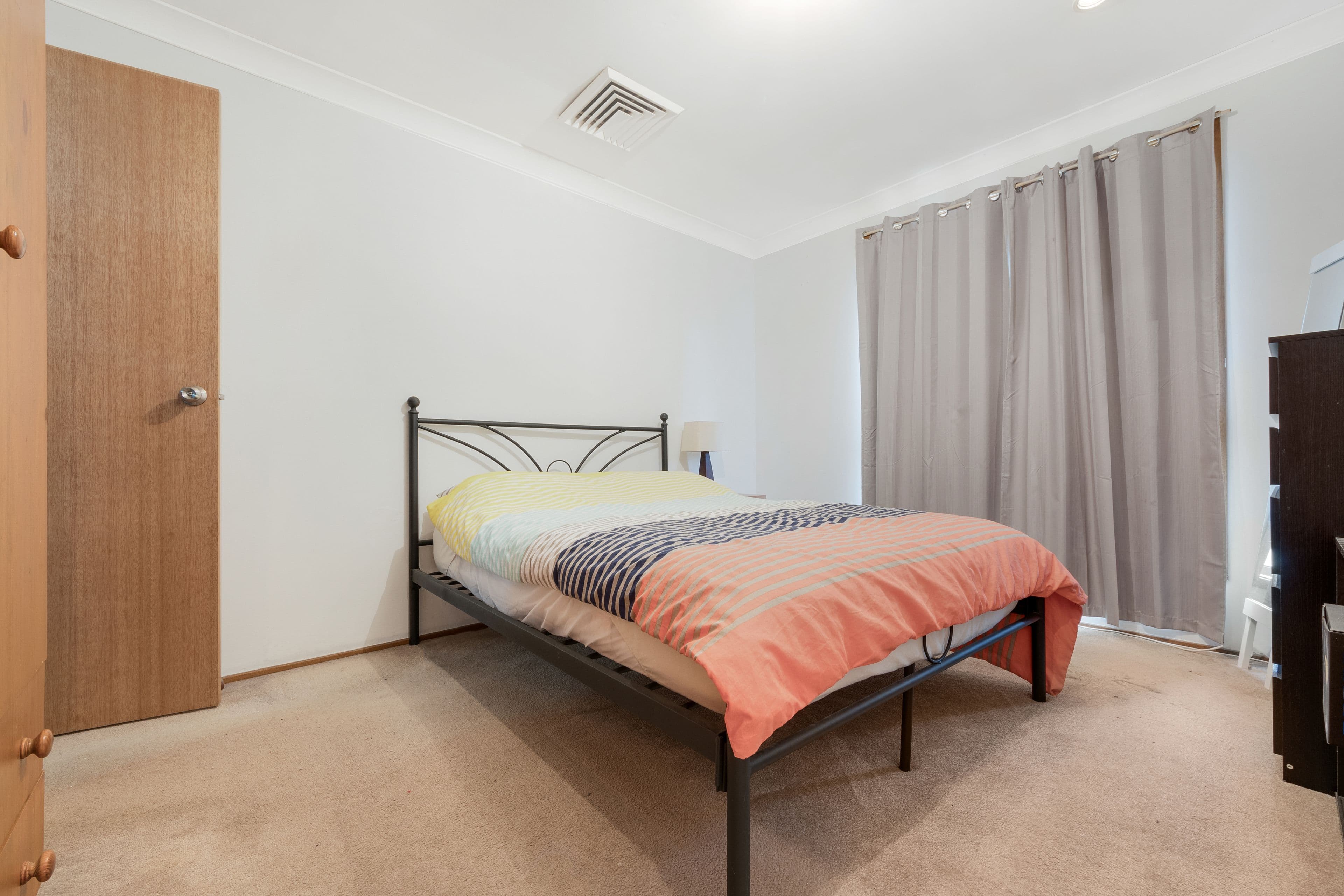 28 Sebastian Avenue, Rosemeadow - Thumbnail 5
