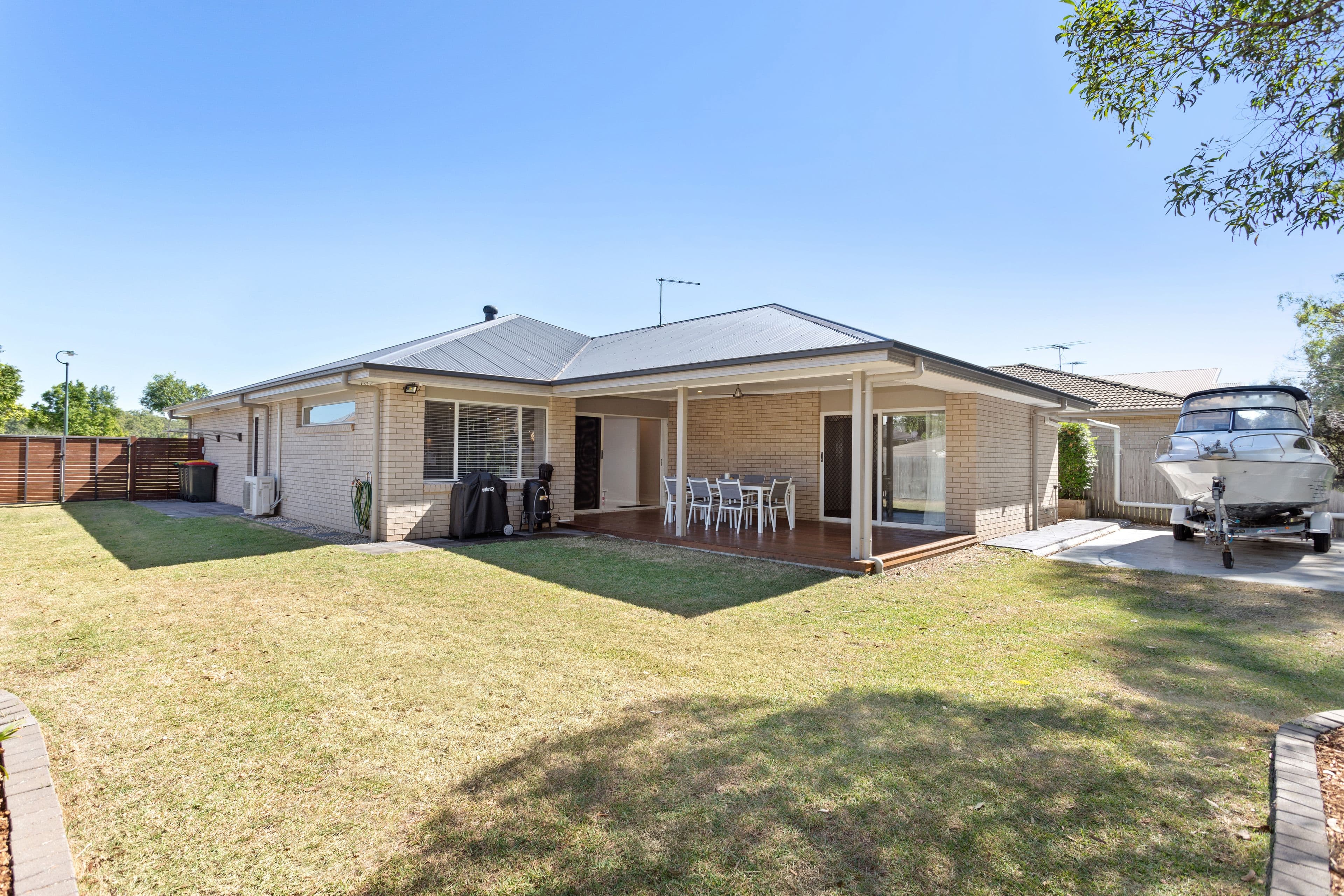 19 Turrbal Street, Bellbowrie QLD 4070, Bellbowrie - Thumbnail 2