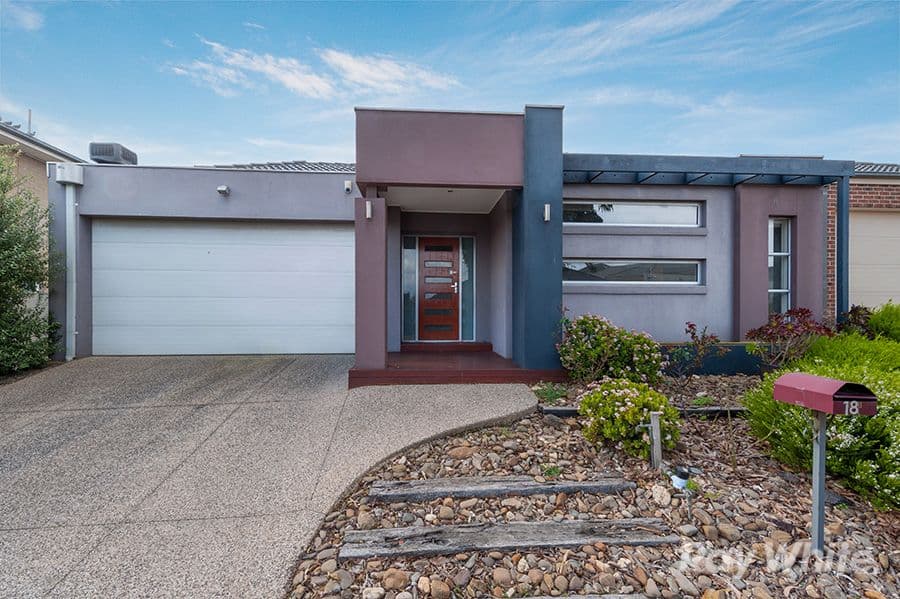 18 Barrington Circuit, Caroline Springs VIC 3023, Caroline Springs - Image 1