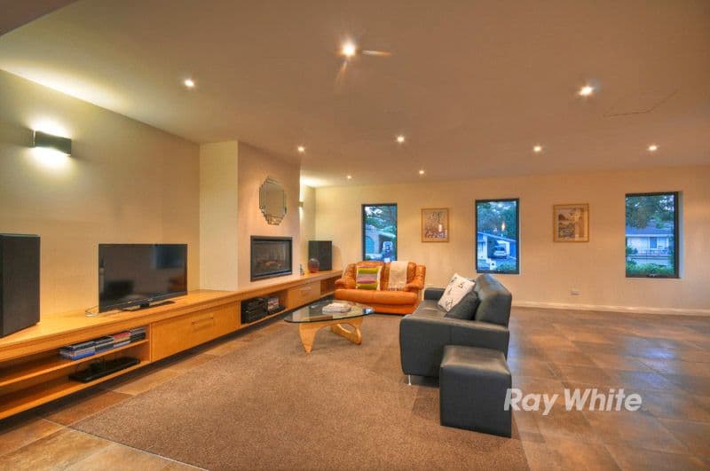 19 Norfolk Avenue, WANTIRNA SOUTH VIC 3152, Wantirna South - Thumbnail 7