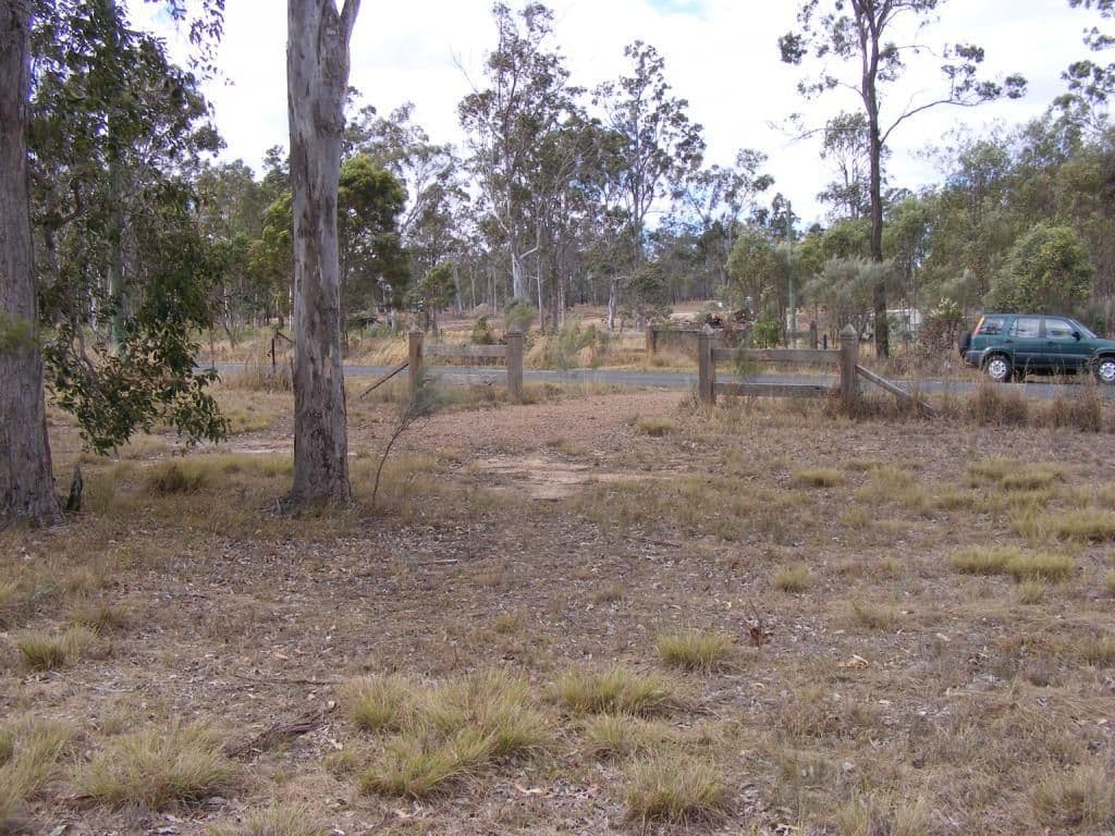 26 Tara Avenue, NANANGO QLD 4615, Nanango - Thumbnail 2
