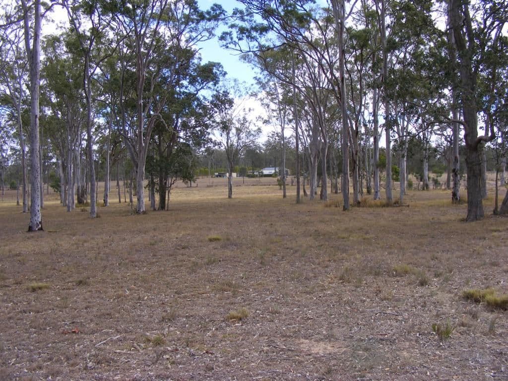 26 Tara Avenue, NANANGO QLD 4615, Nanango - Thumbnail 4