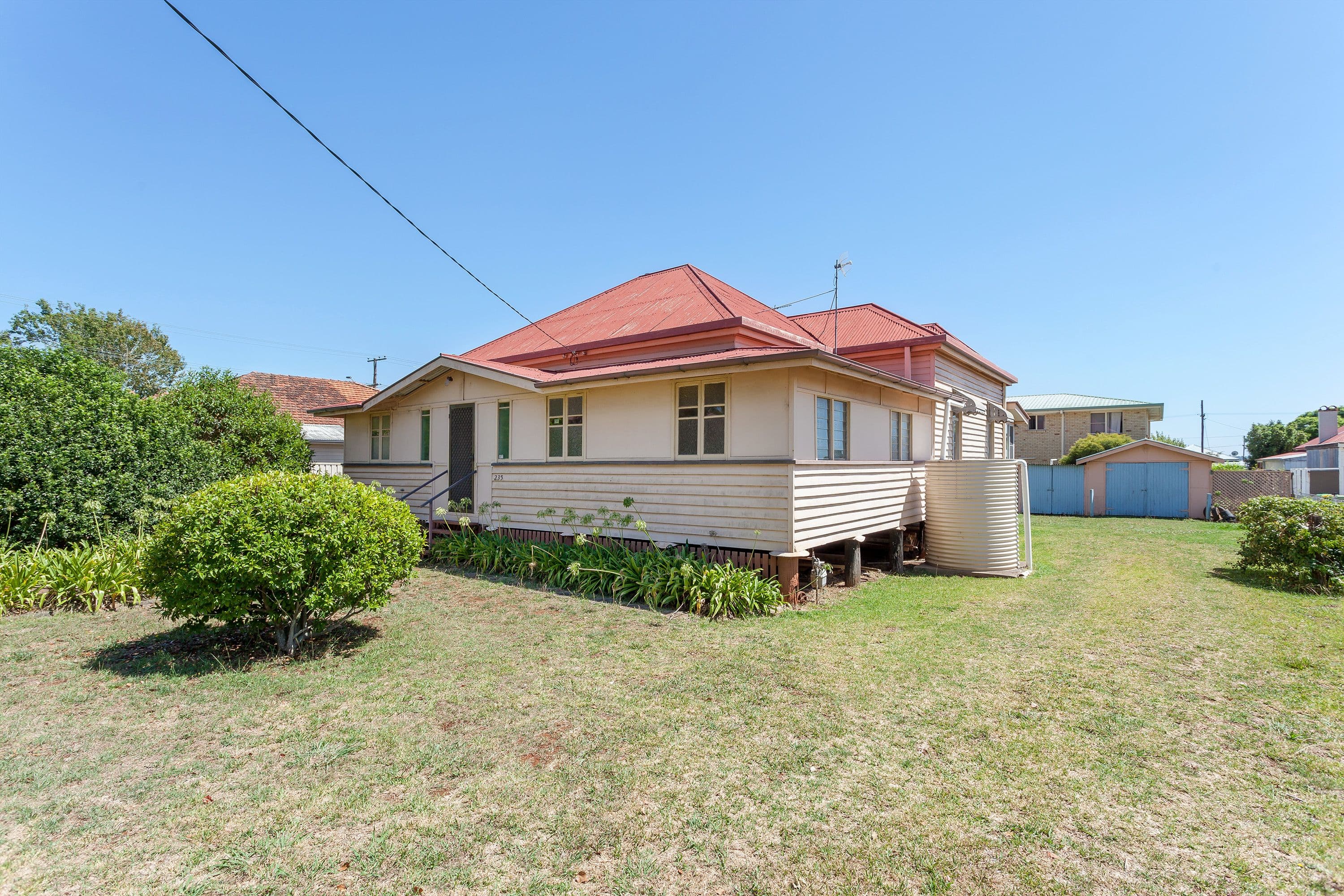235 Russell Street, Newtown QLD 4350, Newtown - Thumbnail 2