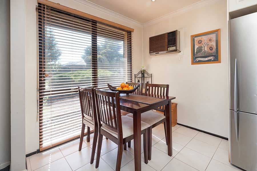 2 Waverley Court, Craigieburn VIC 3064, Craigieburn - Thumbnail 5