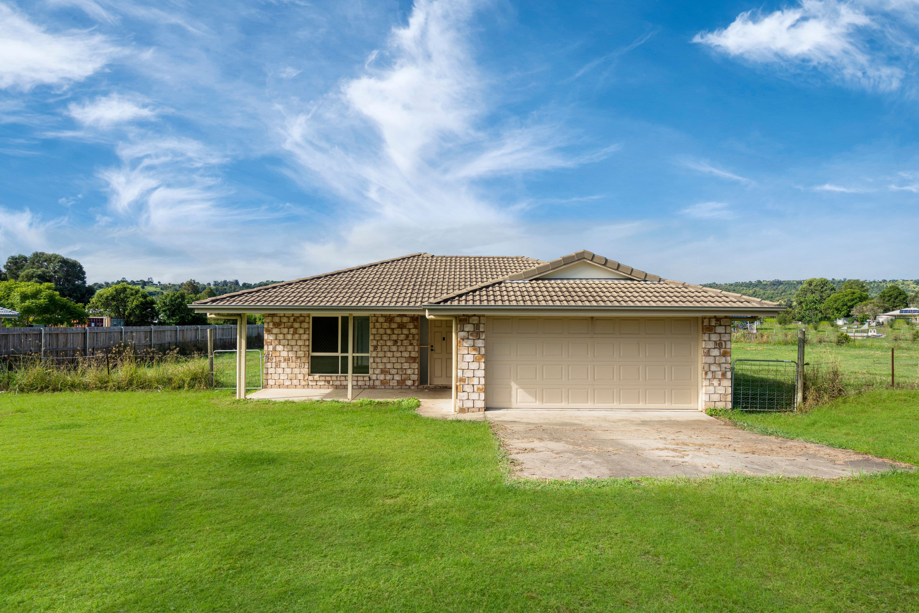 43 Rose Avenue, Minden QLD 4311, Minden - Image 1