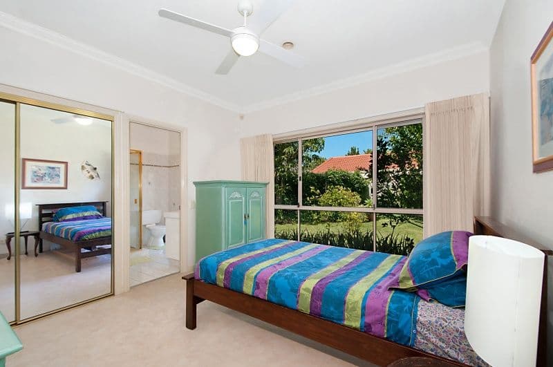 3 Hudson Court, BENOWA QLD 4217, Benowa - Thumbnail 7