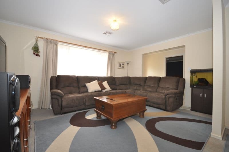 7 Linwood Grove, HILLBANK SA 5112, Hillbank - Thumbnail 2