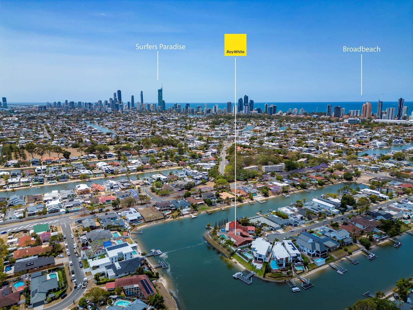 31 Bombala Street, Broadbeach Waters QLD 4218, Broadbeach Waters - Thumbnail 3