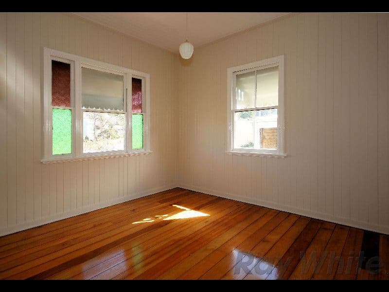 13 Bognuda Street, Bundamba QLD 4304, Bundamba - Thumbnail 6