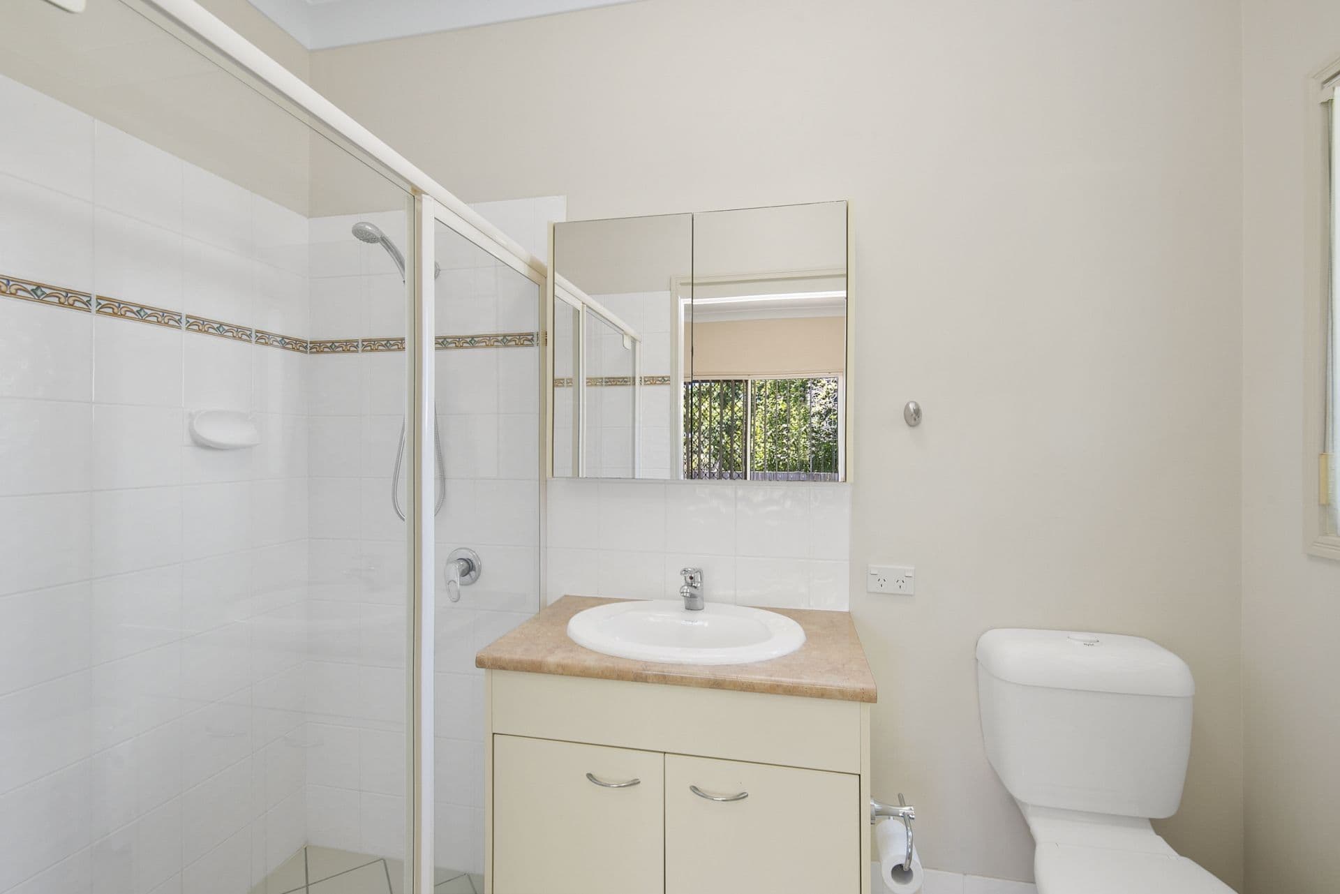 22 Tilley Street, Redcliffe QLD 4020, Redcliffe - Thumbnail 6