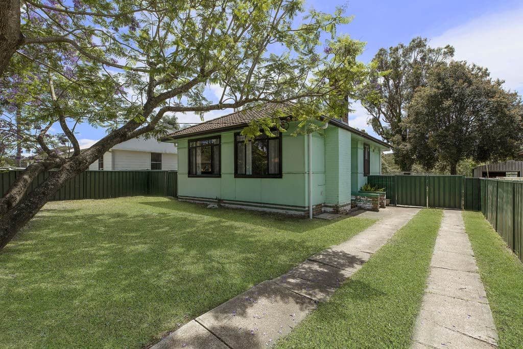 8 Sunderland Road, Toronto NSW 2283, Toronto - Image 1