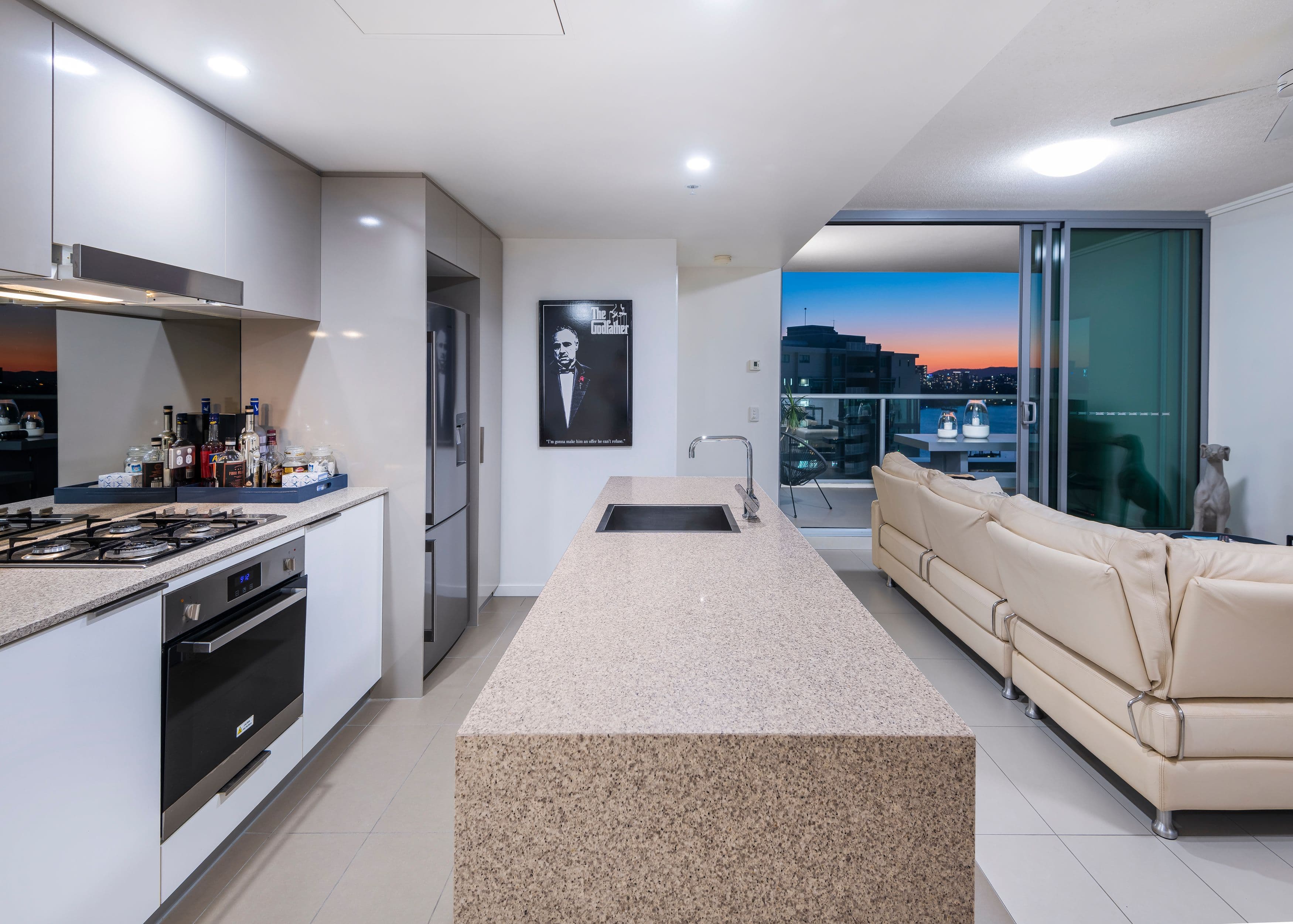 2 Harbour Road, Hamilton QLD 4007, Hamilton - Thumbnail 2