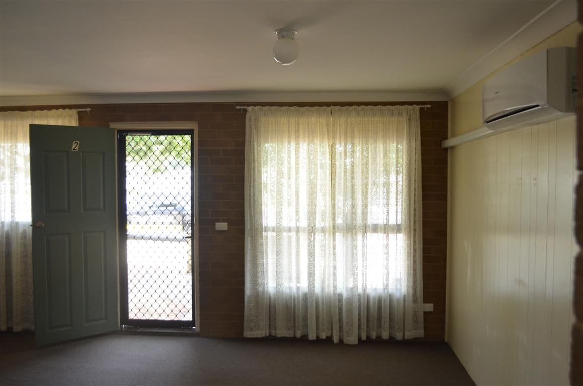 32 Bundara Crescent, Tumut - Thumbnail 3