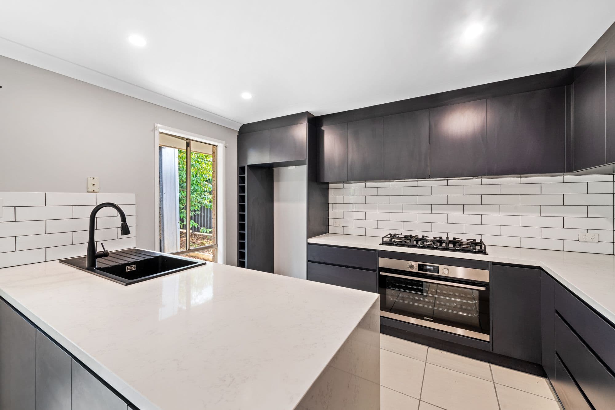 9 Anzac Avenue, Beerburrum QLD 4517, Beerburrum - Thumbnail 4