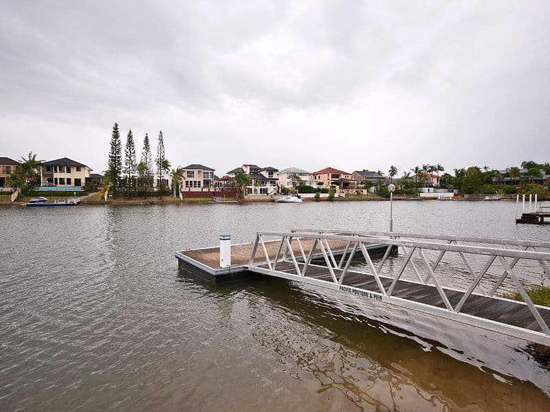 28 Charolais Crescent, BENOWA WATERS QLD 4217, Benowa - Thumbnail 4