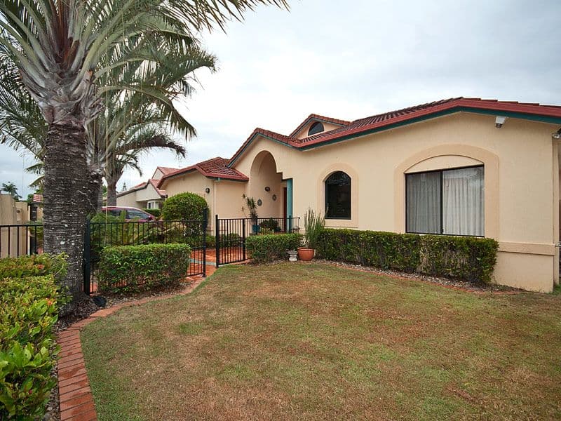 28 Charolais Crescent, BENOWA WATERS QLD 4217, Benowa - Thumbnail 6