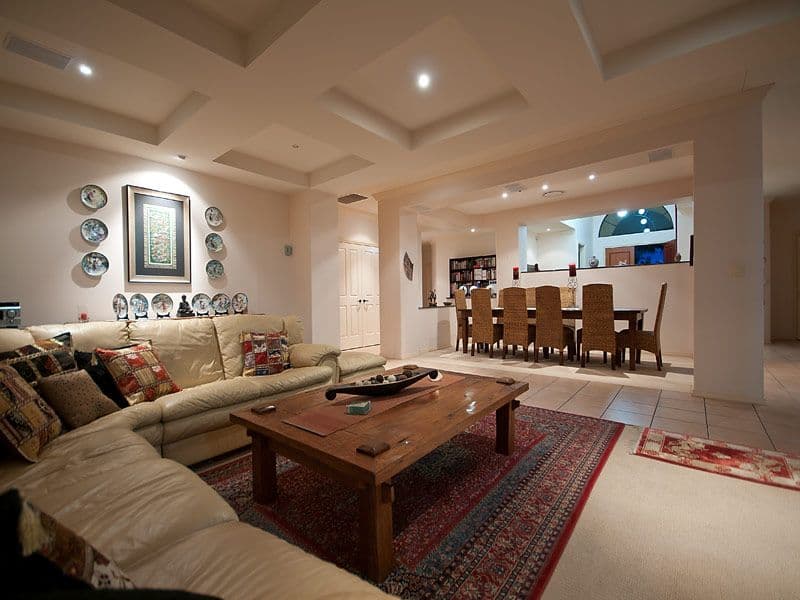 28 Charolais Crescent, BENOWA WATERS QLD 4217, Benowa - Thumbnail 8