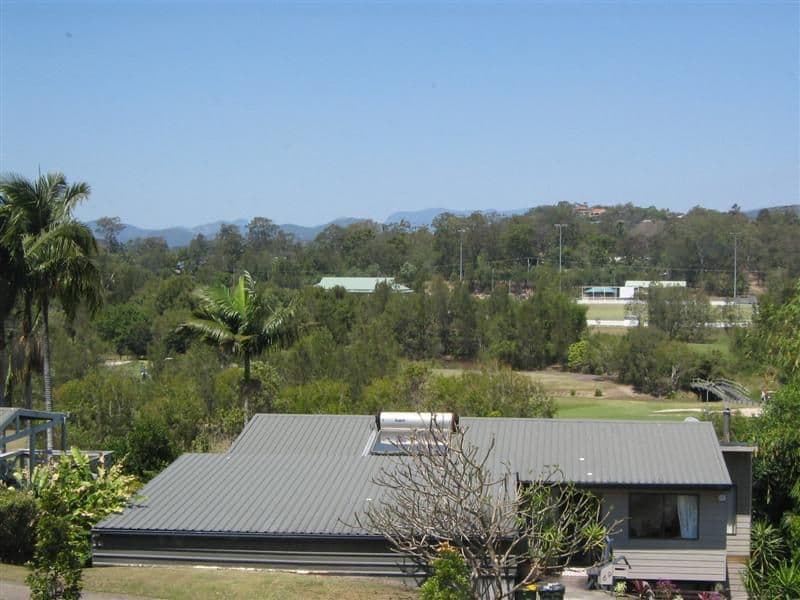 74 PLATEAU Crescent, CARRARA QLD 4211, Carrara - Thumbnail 2
