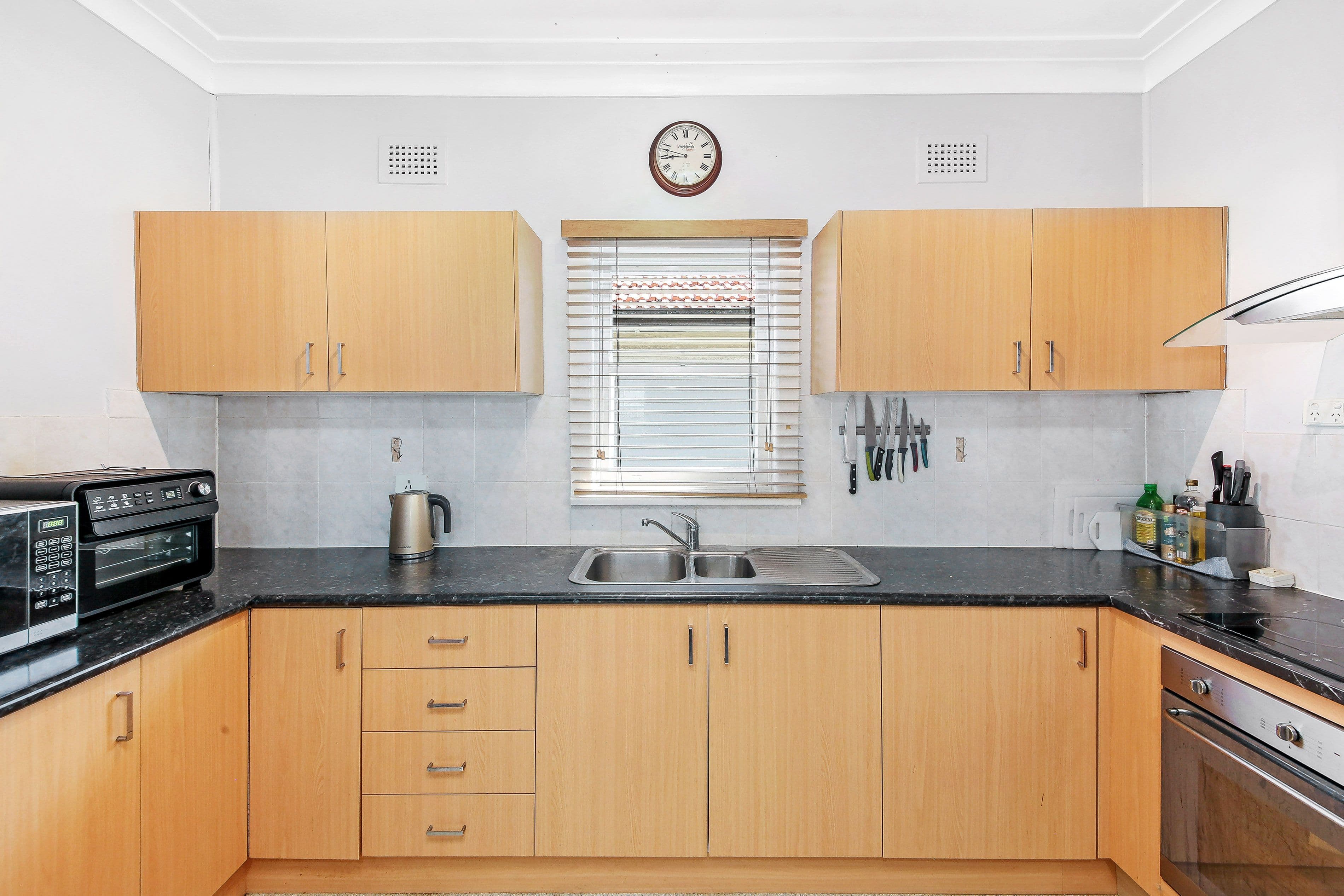 45 Coleridge Street, Riverwood NSW 2210, Riverwood - Thumbnail 4