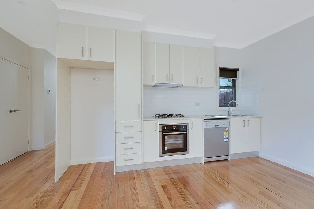 33-35 Vermont Parade, Greensborough VIC 3088, Greensborough - Thumbnail 2