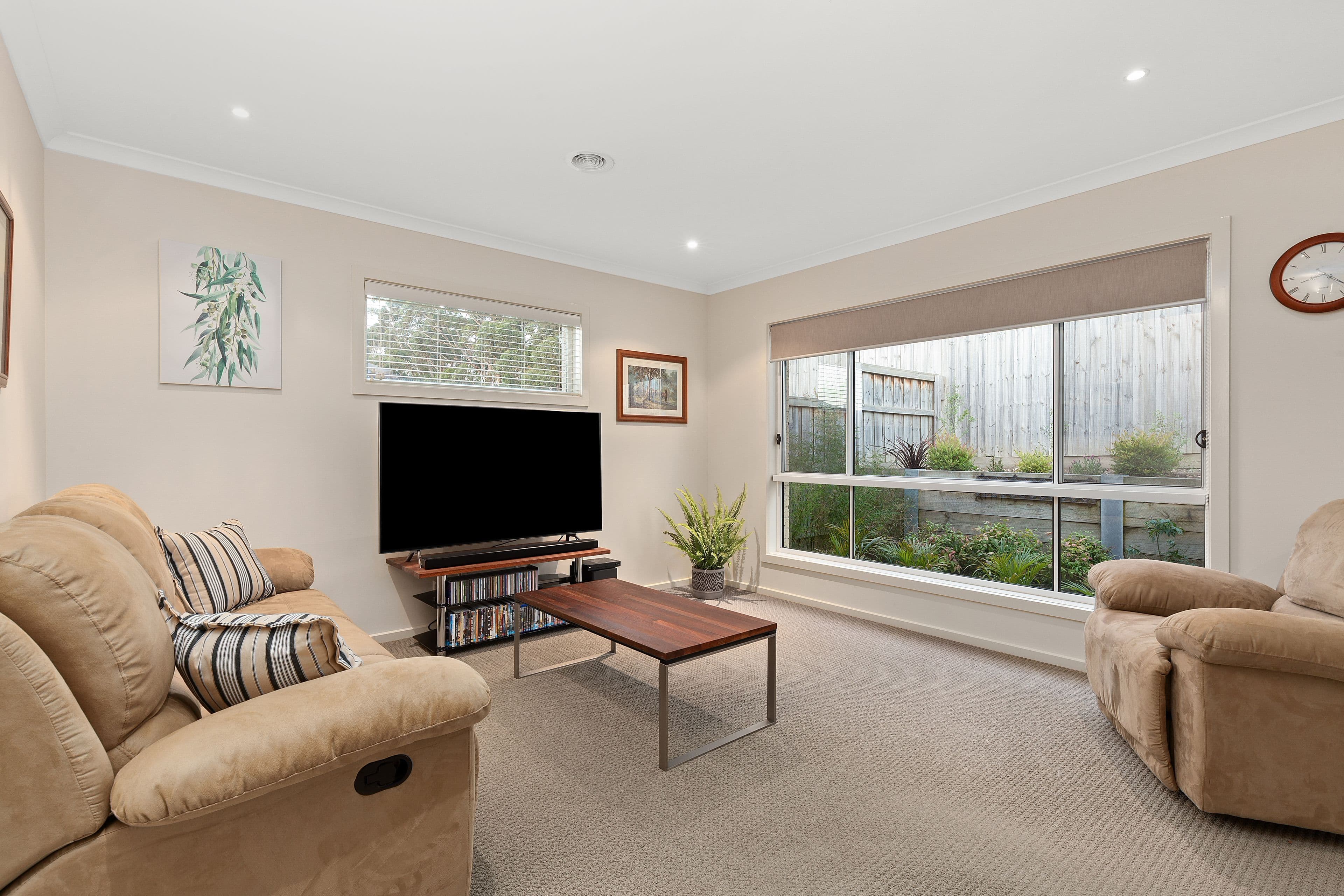 25 Callista Circuit, Taylors Hill - Thumbnail 2