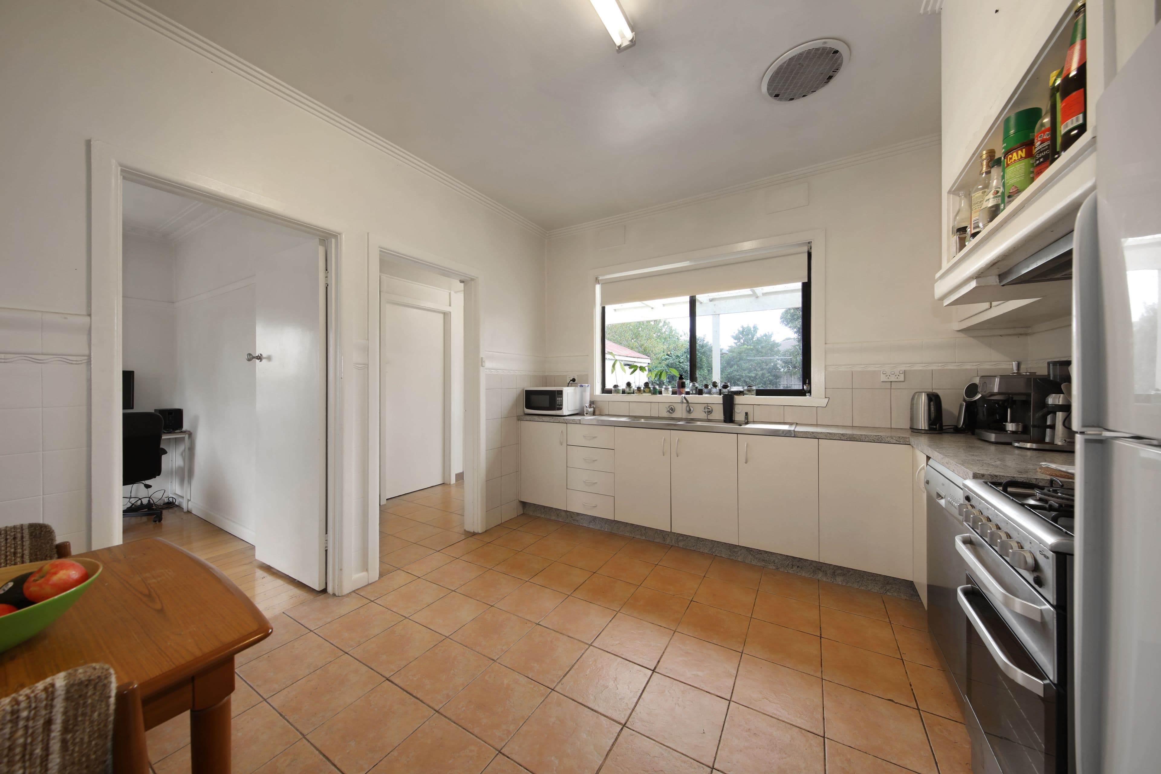 34 Glenbrook Avenue, Clayton VIC 3168, Clayton - Thumbnail 3
