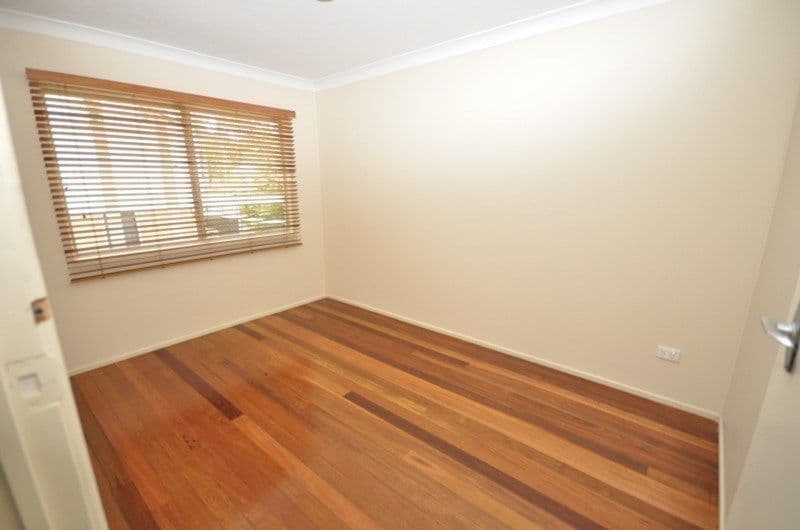 23 Blackton Street, Logan Central QLD 4114, Logan Central - Thumbnail 3