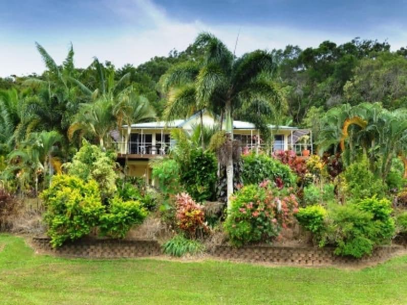 9 Hibiscus Court, ROCKY POINT QLD 4873, Rocky Point - Image 1
