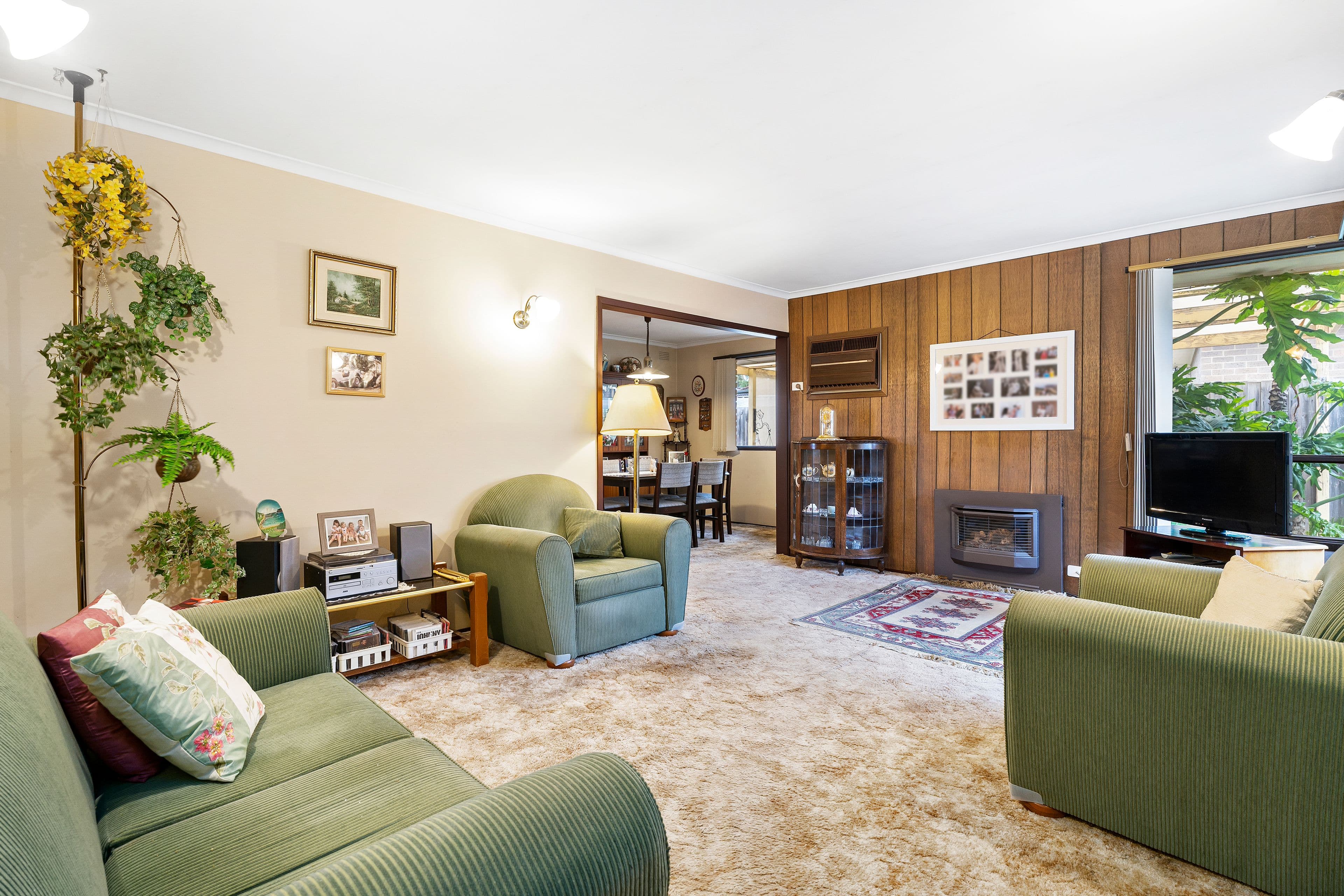 11 Darwin Street, Sunbury VIC 3429, Sunbury - Thumbnail 2