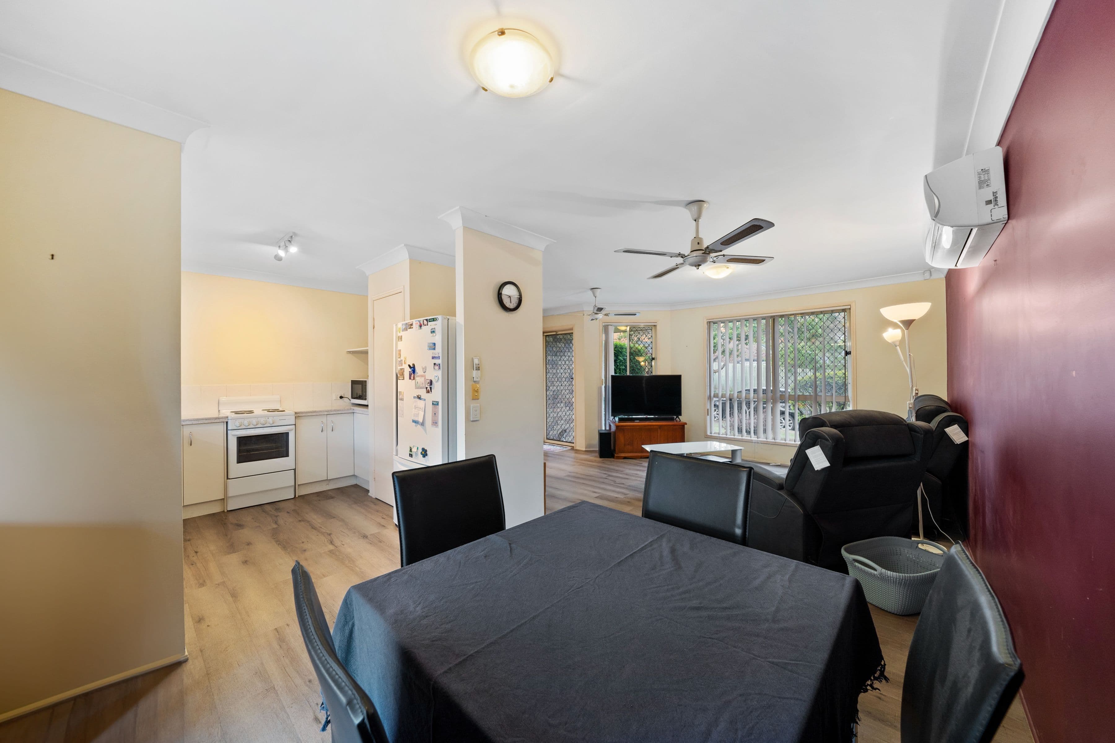 2 Stretton Court, Heritage Park QLD 4118, Heritage Park - Thumbnail 3