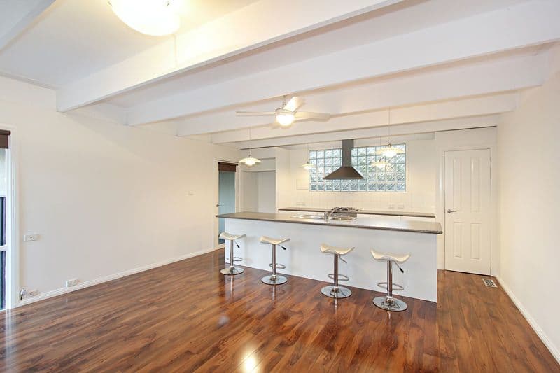 105 Golf Road, OAKLEIGH SOUTH VIC 3167, Oakleigh South - Thumbnail 2