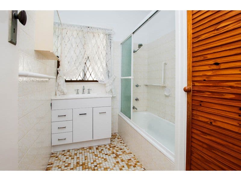 62 Temple Street, COORPAROO QLD 4151, Coorparoo - Thumbnail 7