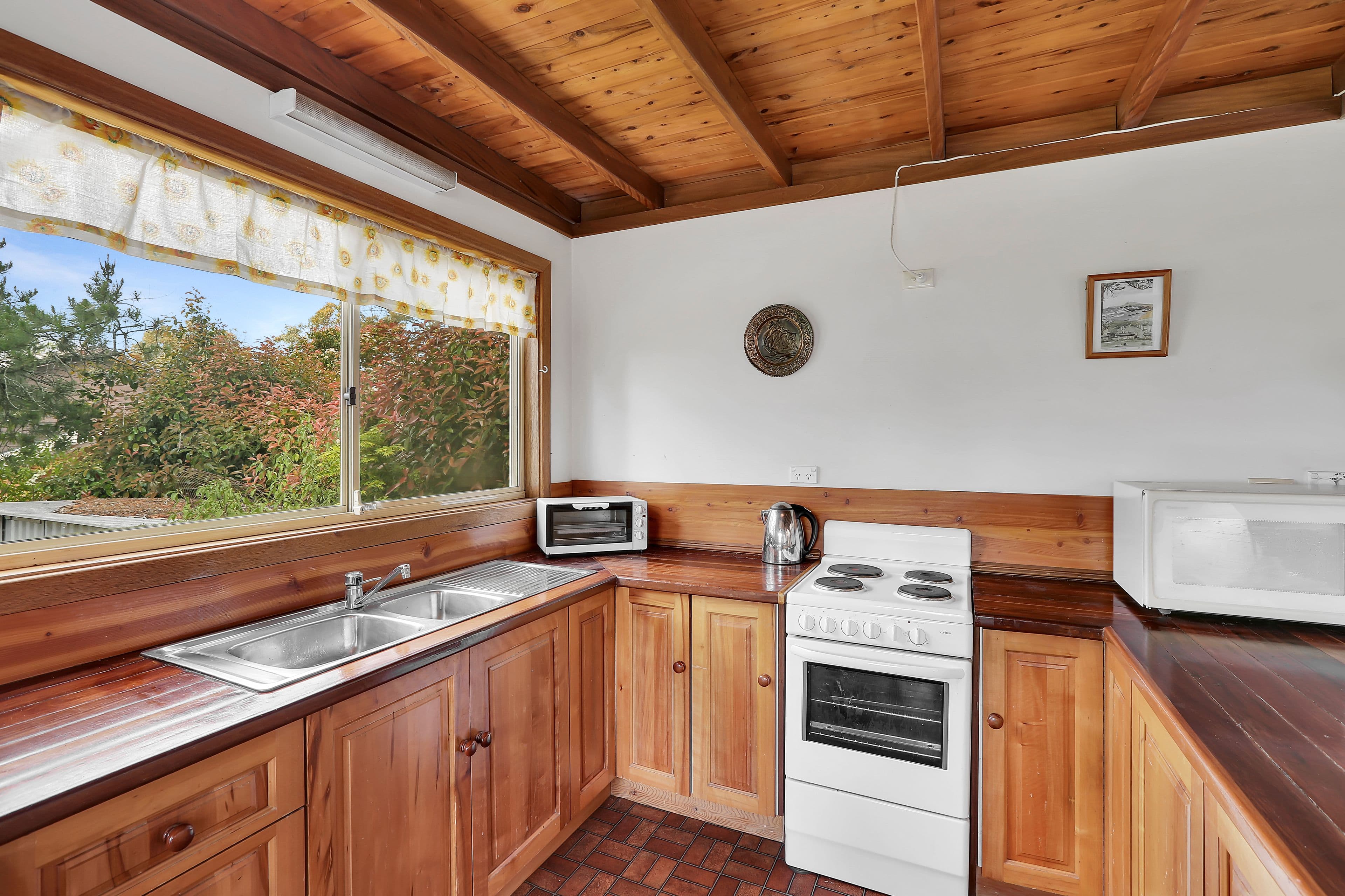 127 Hat Hill Road, Blackheath NSW 2785, Blackheath - Thumbnail 3