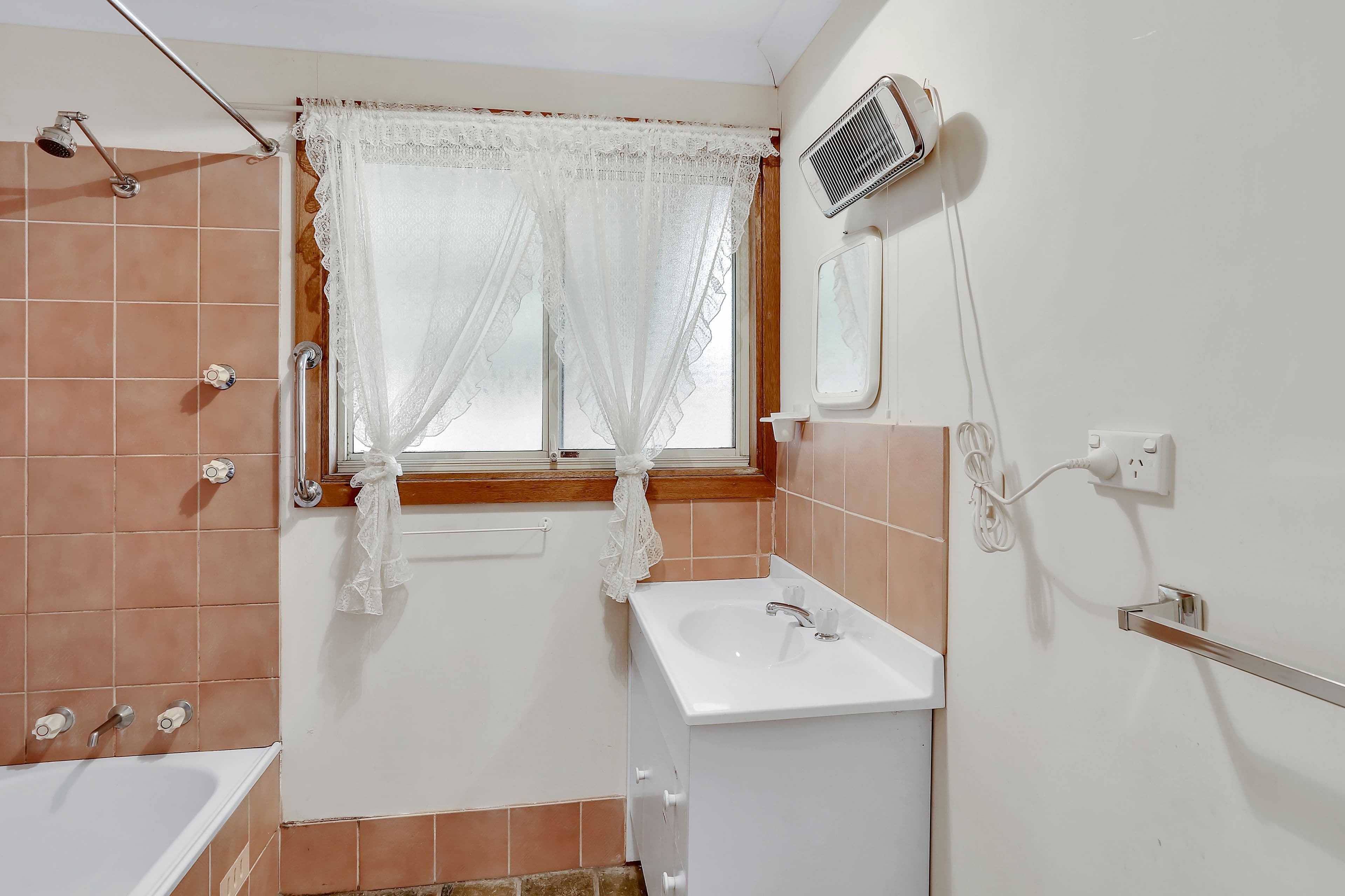 127 Hat Hill Road, Blackheath NSW 2785, Blackheath - Thumbnail 4
