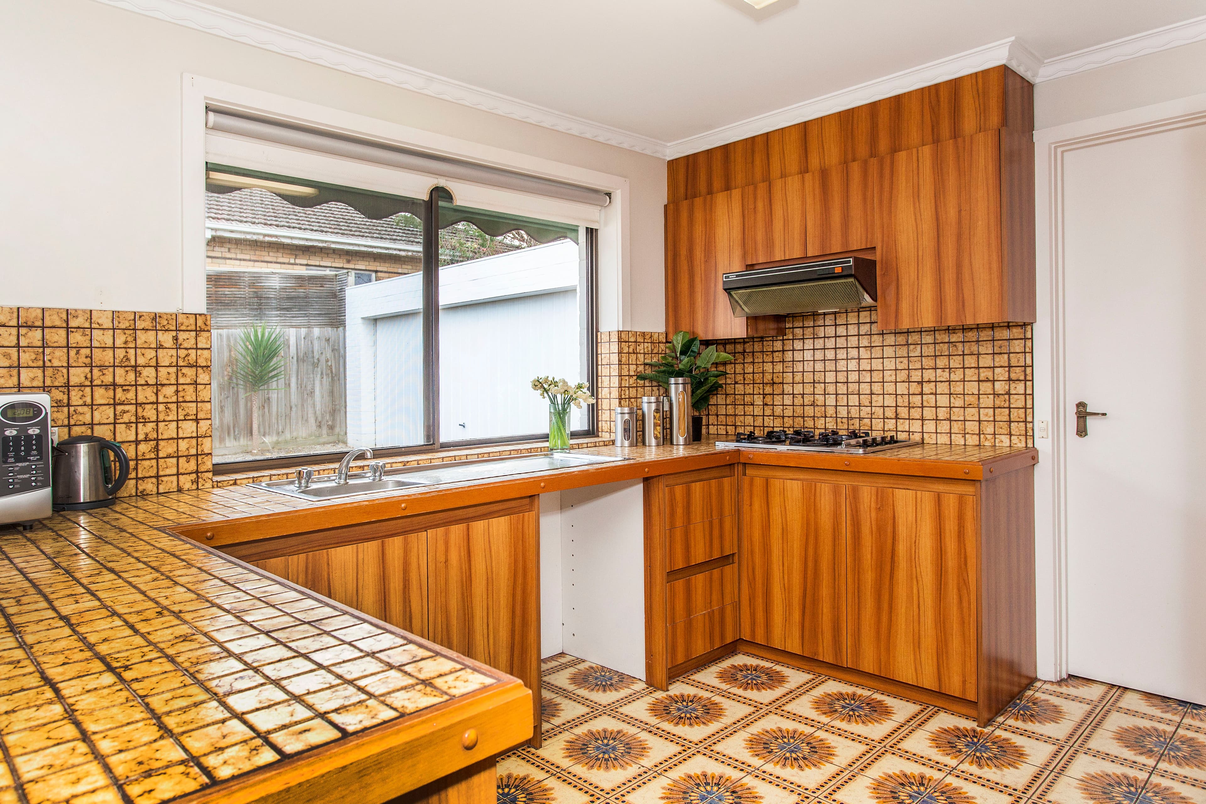 587 Whitehorse Road, Mitcham VIC 3132, Mitcham - Thumbnail 3