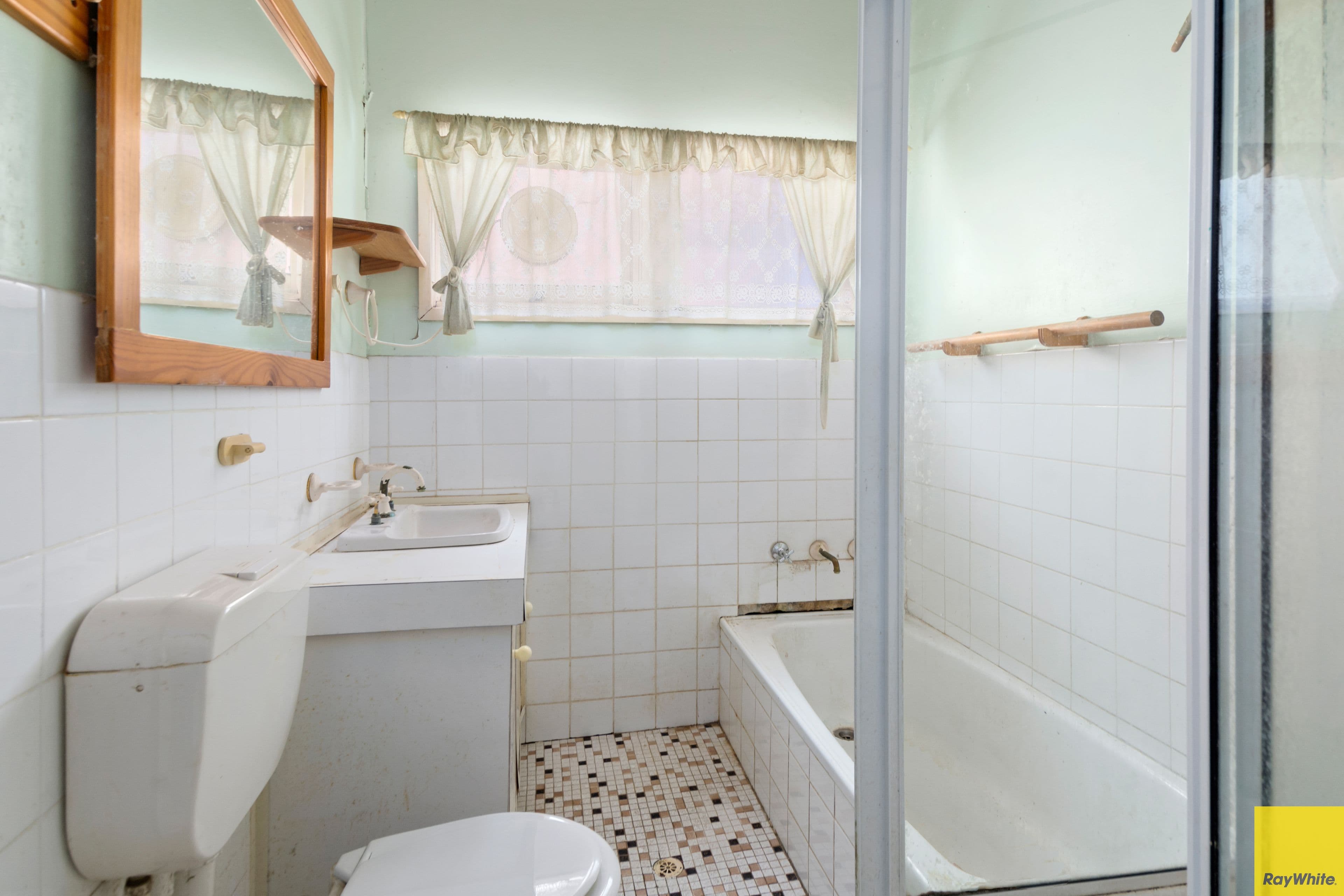 6 Shiral Avenue, Kanahooka NSW 2530, Kanahooka - Thumbnail 4