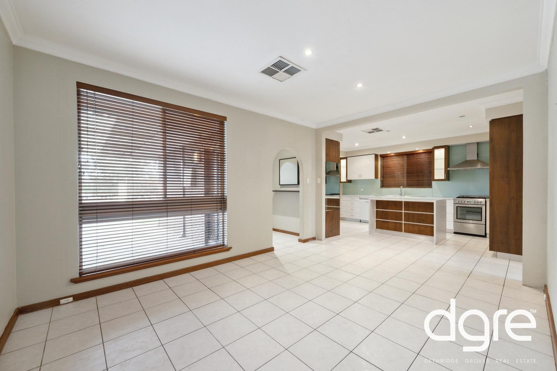 252 Spearwood Avenue, Spearwood WA 6163, Spearwood - Thumbnail 6