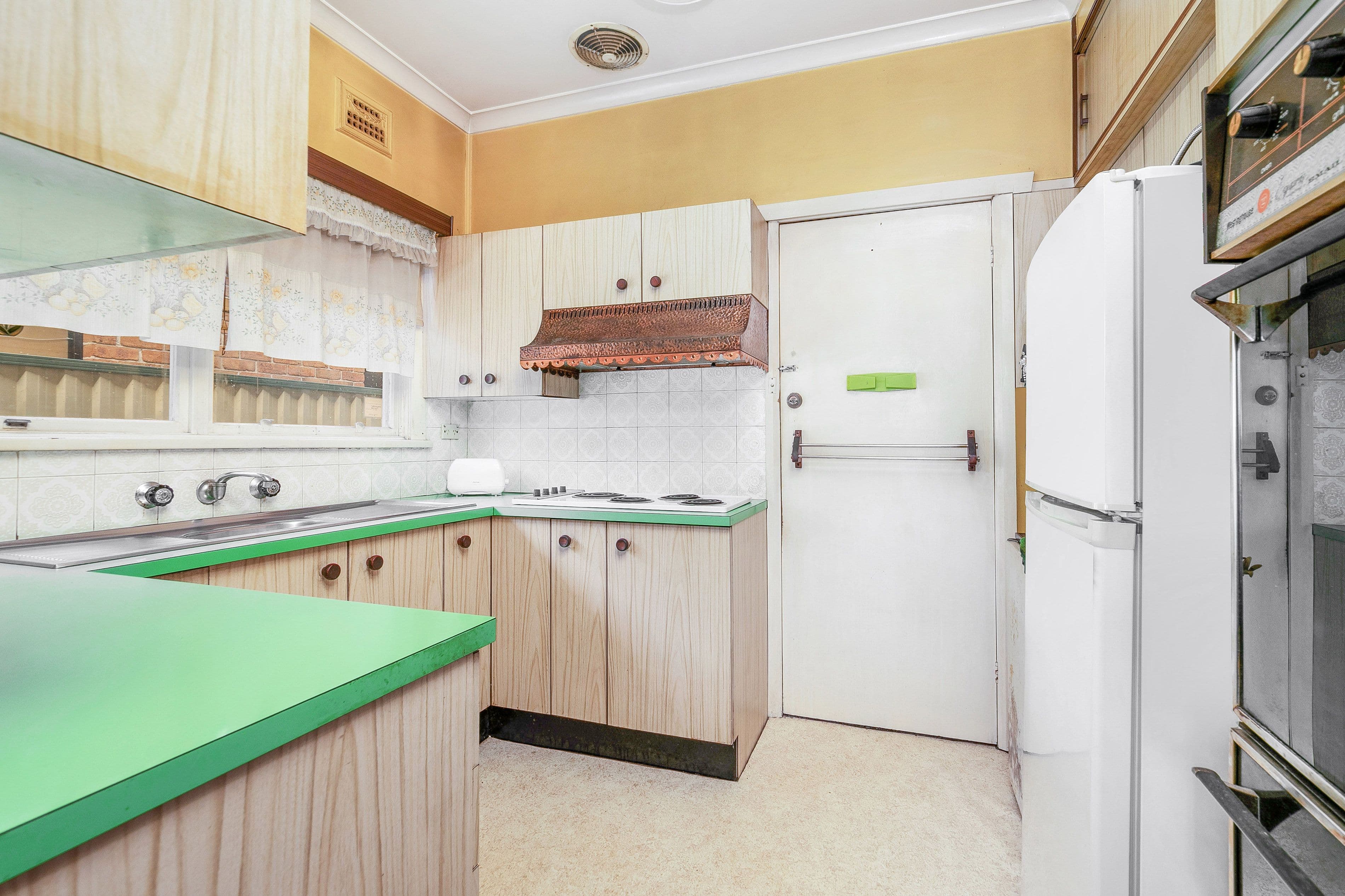 35 Houston Road, Yagoona NSW 2199, Yagoona - Thumbnail 4