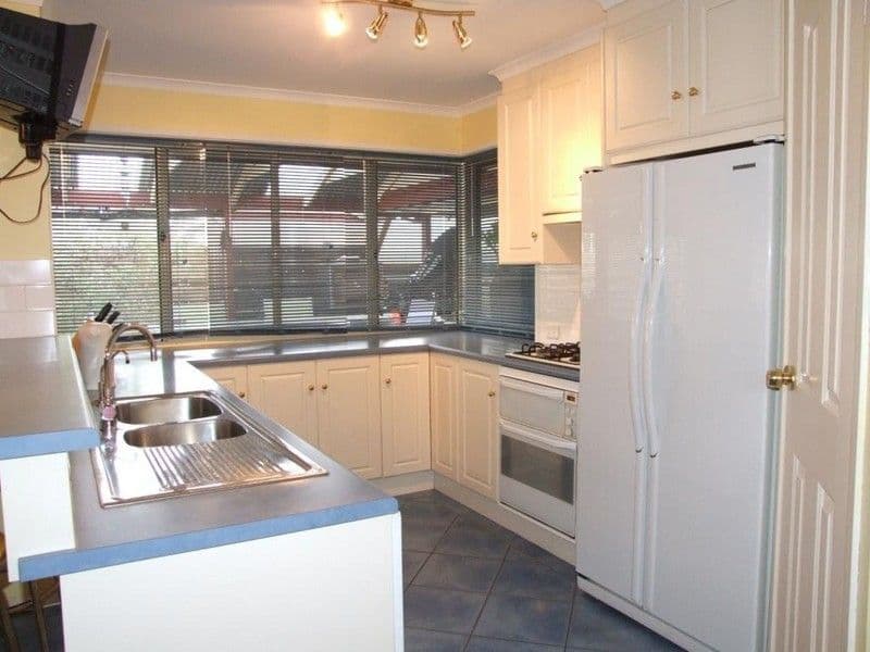 6 Settlers Court, PARALOWIE SA 5108, Paralowie - Thumbnail 4