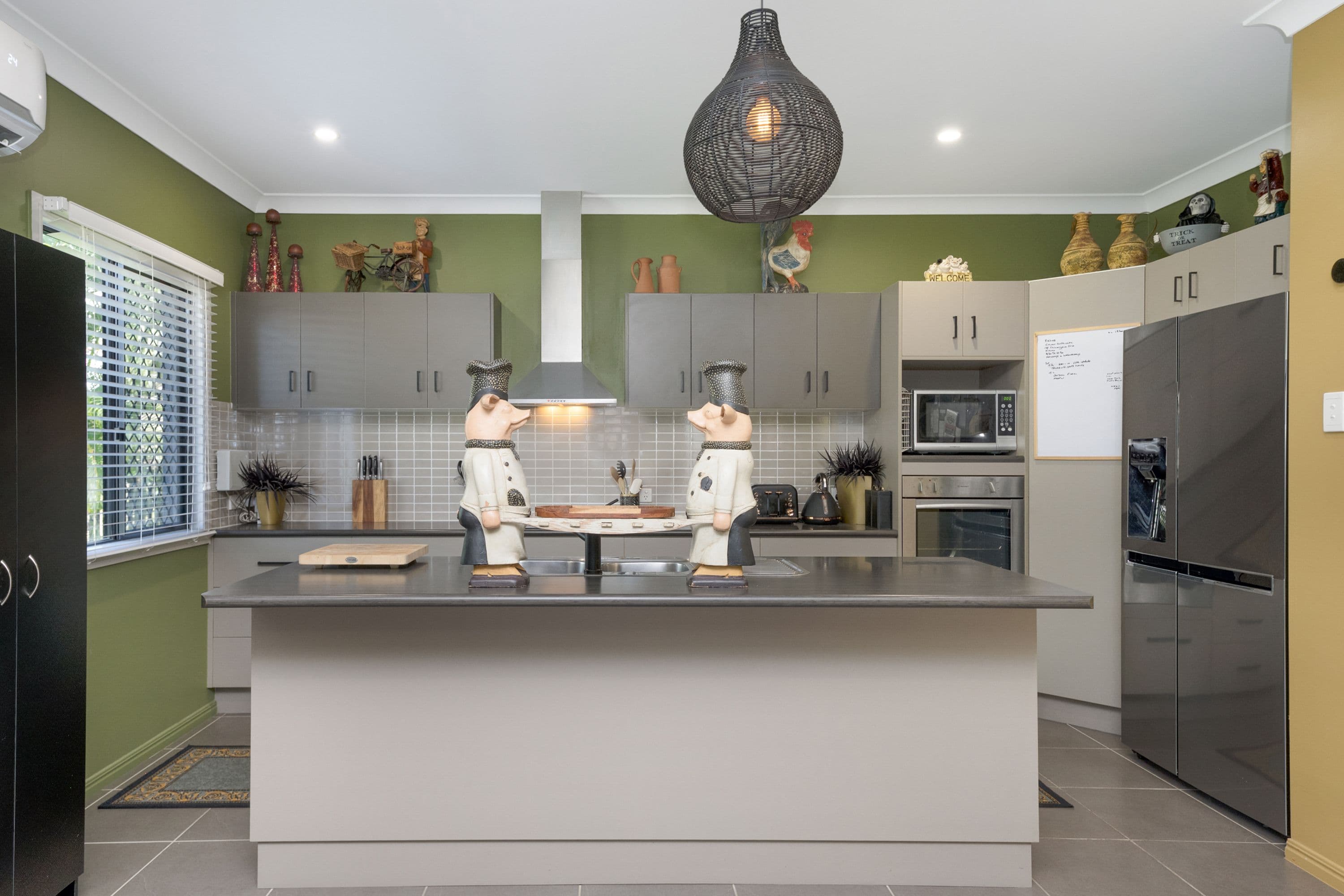 19 Mariala Court, Bushland Beach QLD 4818, Bushland Beach - Thumbnail 4
