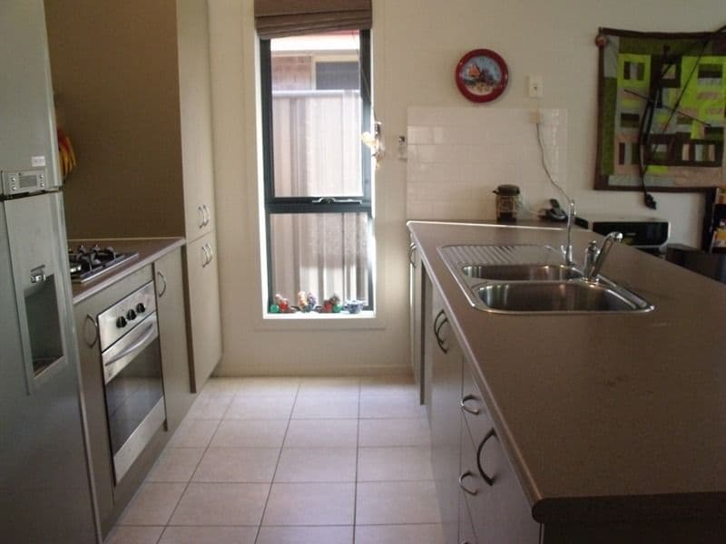 22 Oakwood Circuit, MUNNO PARA WEST SA 5115, Munno Para West - Thumbnail 5
