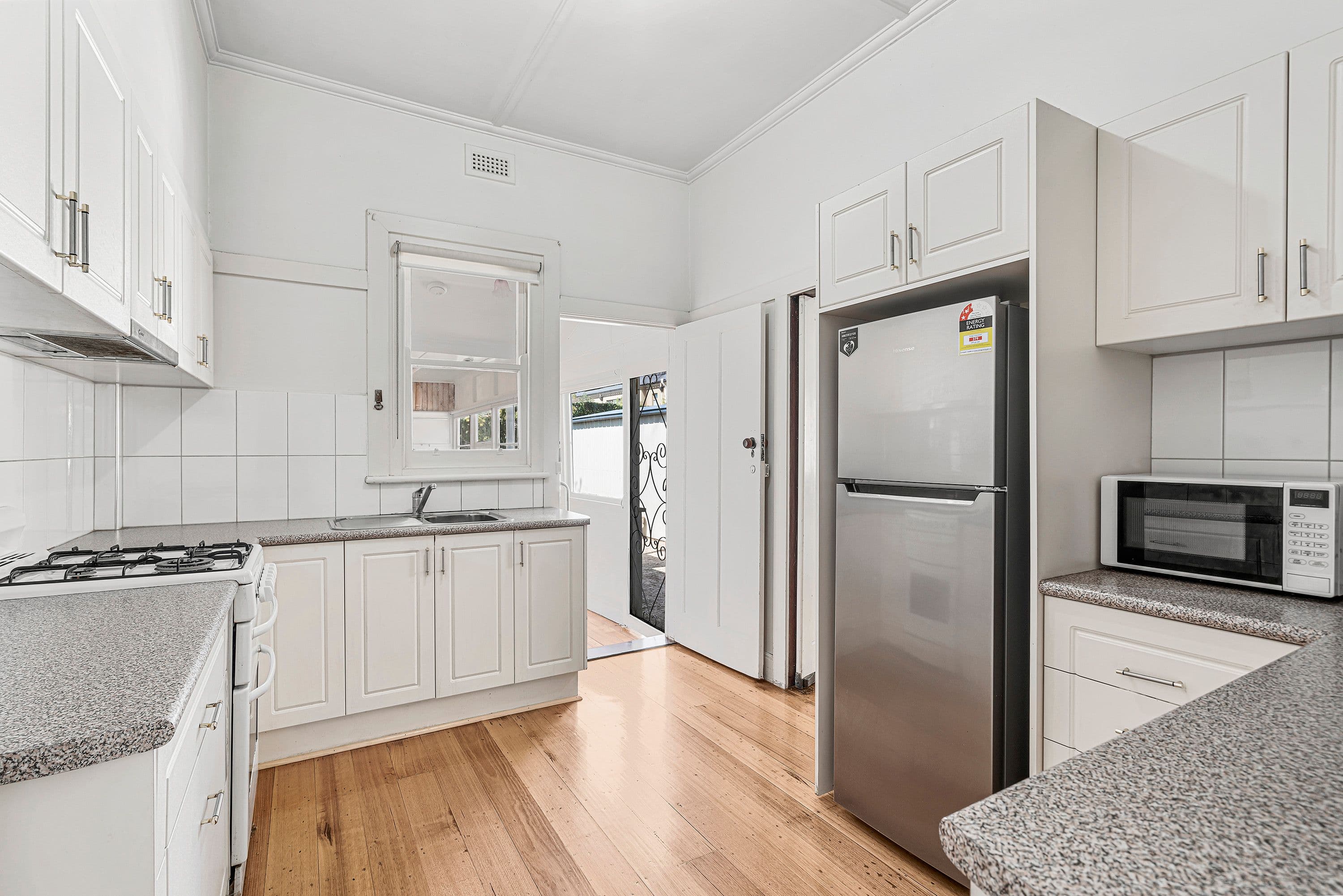 33 Metung Street, Balwyn VIC 3103, Balwyn - Thumbnail 2