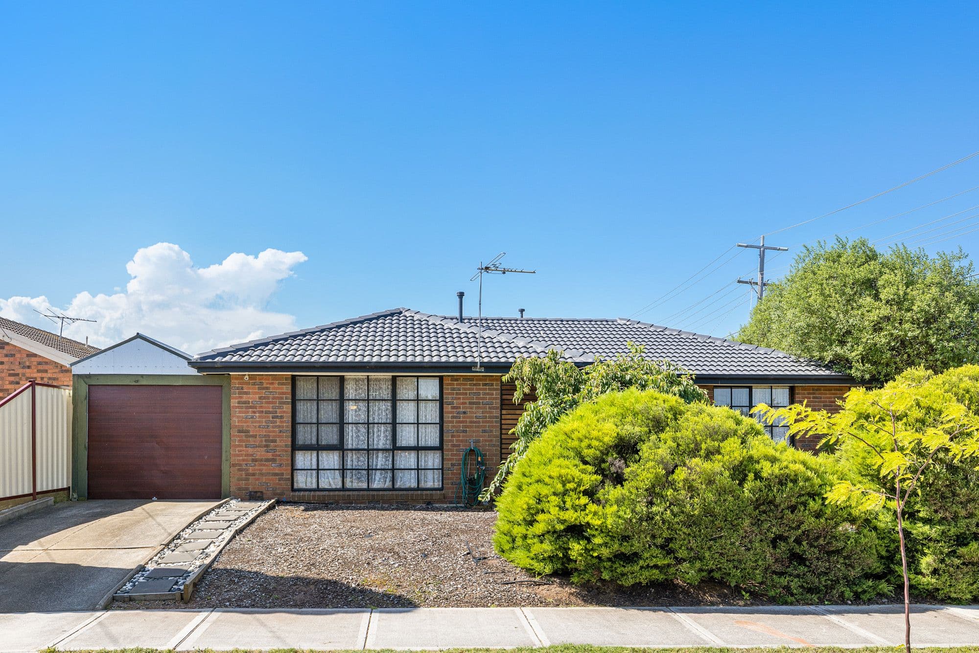 16 Barklya Court, Hoppers Crossing VIC 3029, Hoppers Crossing - Thumbnail 2