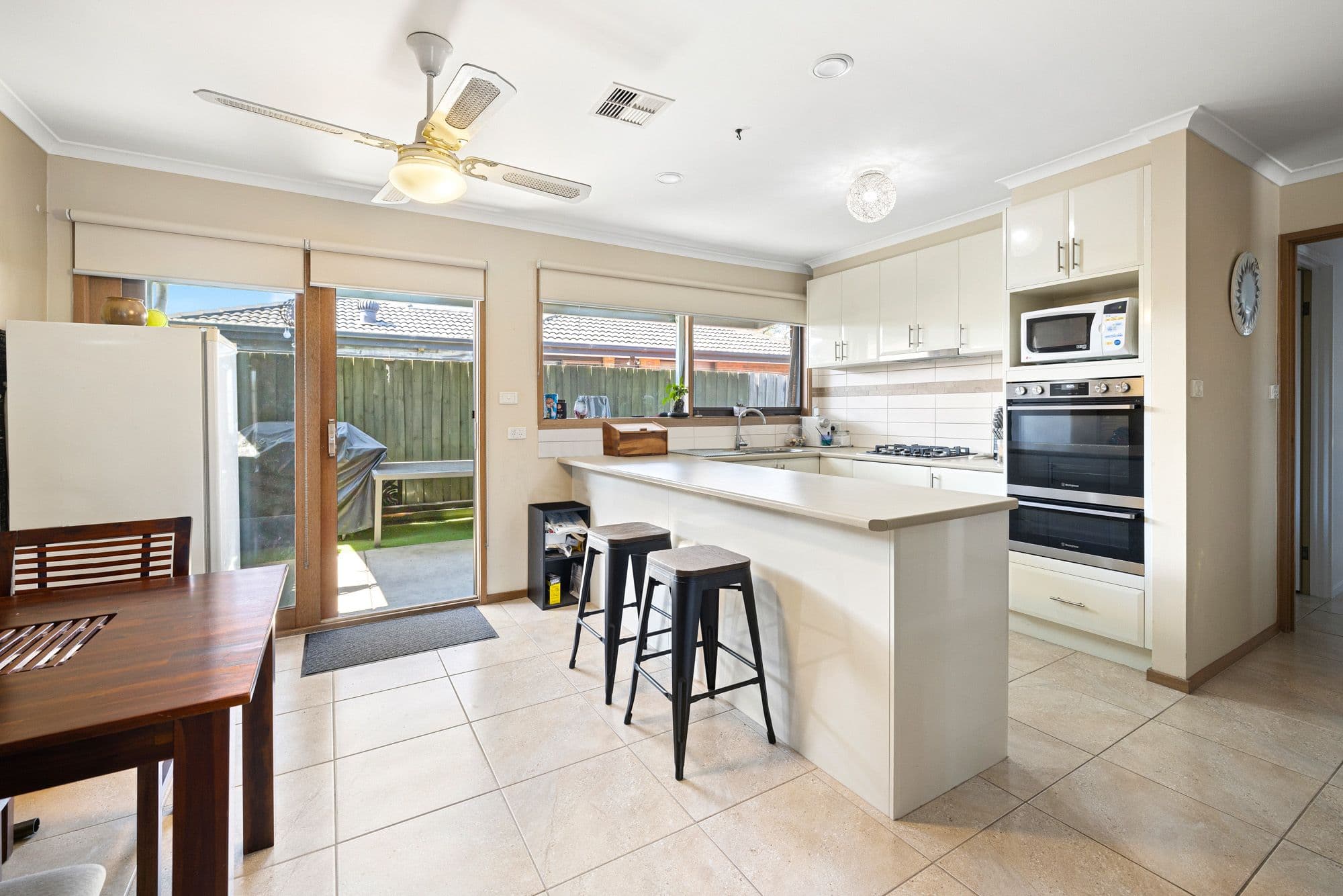 16 Barklya Court, Hoppers Crossing VIC 3029, Hoppers Crossing - Thumbnail 4