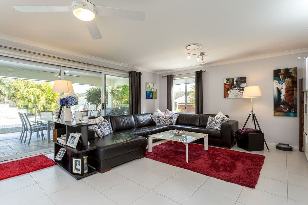 1 Healy Court, MUDGEERABA QLD 4213, Mudgeeraba - Thumbnail 5