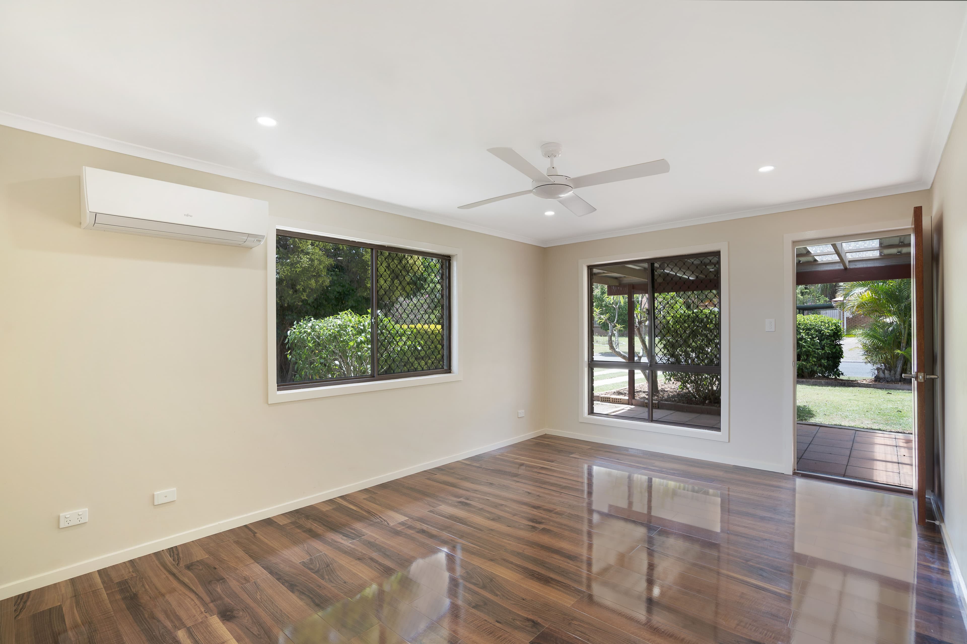 37 Myall Street, Crestmead QLD 4132, Crestmead - Thumbnail 3